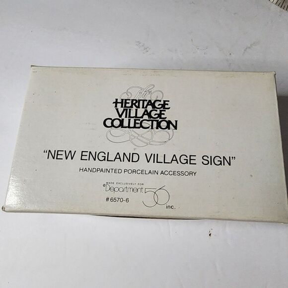 Department 56 New England Village Town Marquee Sign Heritage Village Collection  - Picture 7 of 7